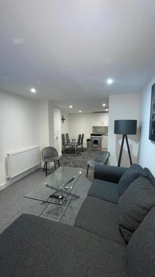 2 Bed Room Luxury Apartment In Old Kent Road London Eksteriør billede