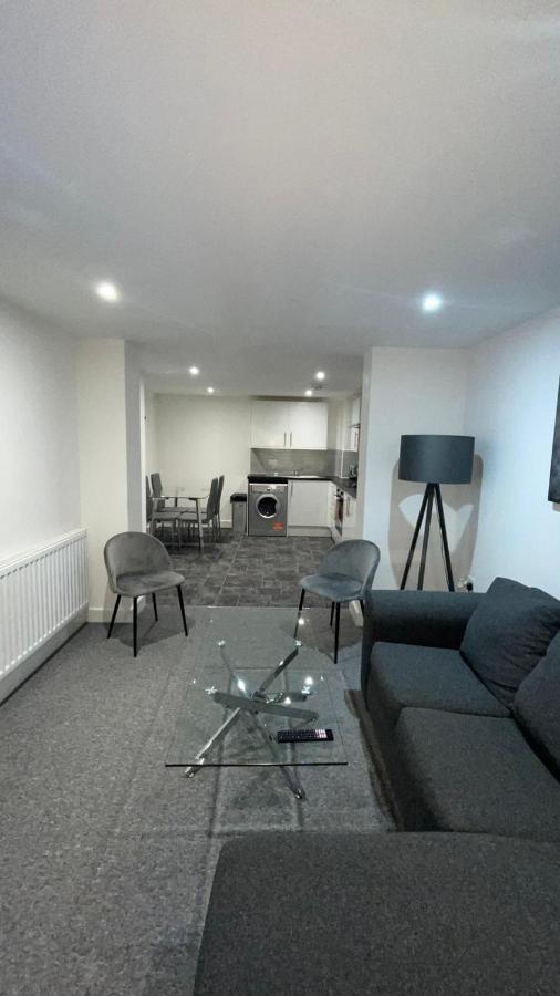 2 Bed Room Luxury Apartment In Old Kent Road London Eksteriør billede